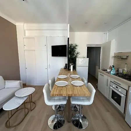 Nice - Appartement T3 Renove De 50 M2 Classe 2 Etoiles Exterior foto