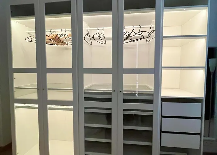 Nice - Appartement T3 Renove De 50 M2 Classe 2 Etoiles